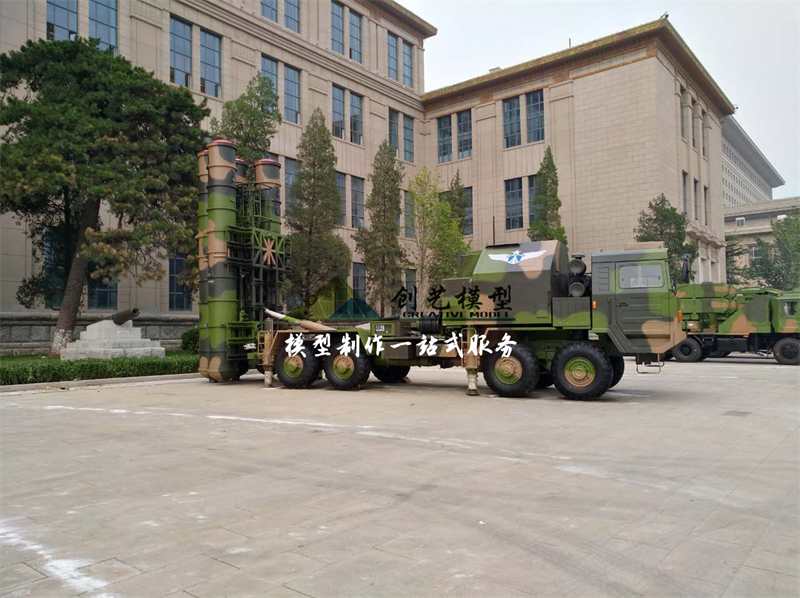 紅旗九防導(dǎo)彈車(chē)1:1模型